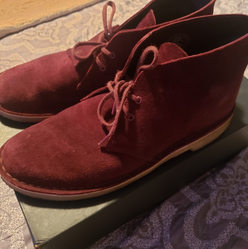 Men's footwear